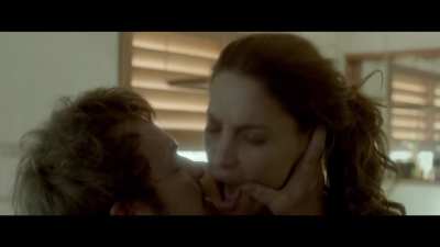 Laura Ramos - Four Seasons in Havana (s01e02)