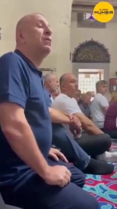 Turkish man mad because mosque imam doesn&rsquo;t mention ataturk in the blessing