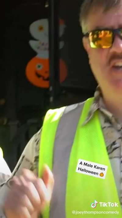 Stay safe this Halloween 🎃