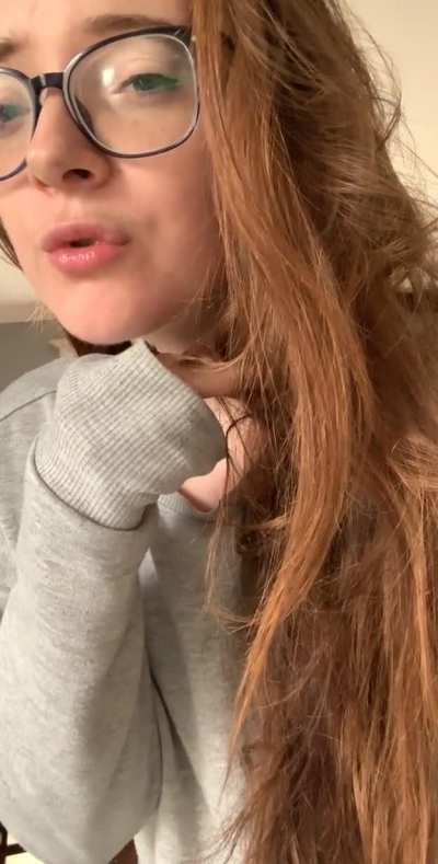 Glasses cutie spit