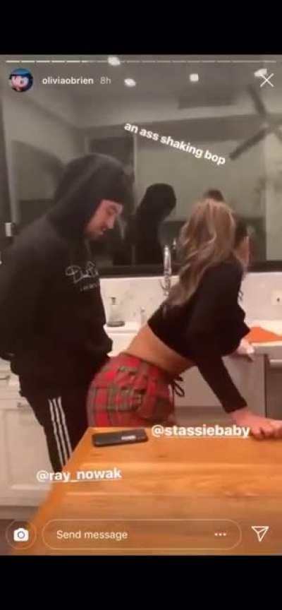 Damn Stass 🥵
