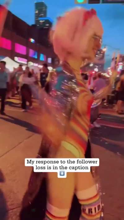 👀