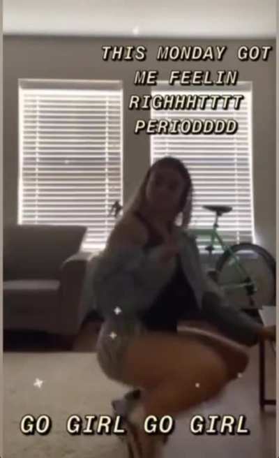 😈