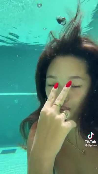Lily Chee " He he "