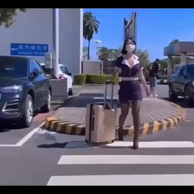 台灣臀后Ellie