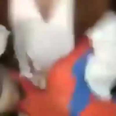 a las piñas