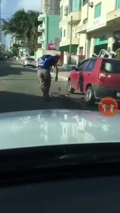 😂
