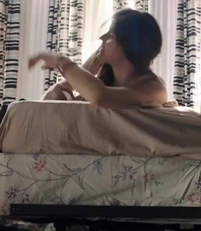 Alexandra Daddario Has Tits So Big You Can See The Jiggle From The Back