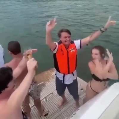 &Eacute; tudo Puta 🎶🎶👆😎☝️