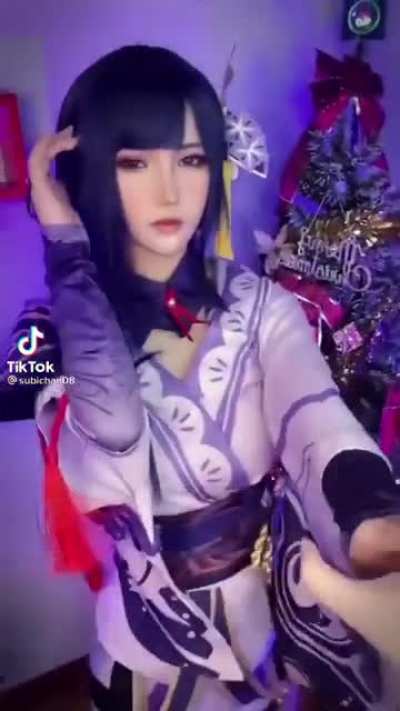 Who's the cosplayer?