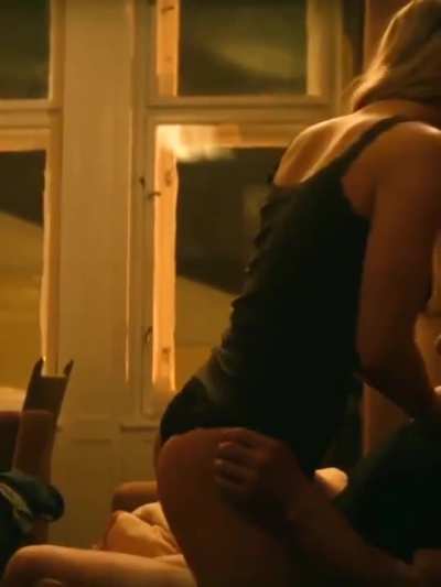 Would you have sex with Jennifer Lawrence