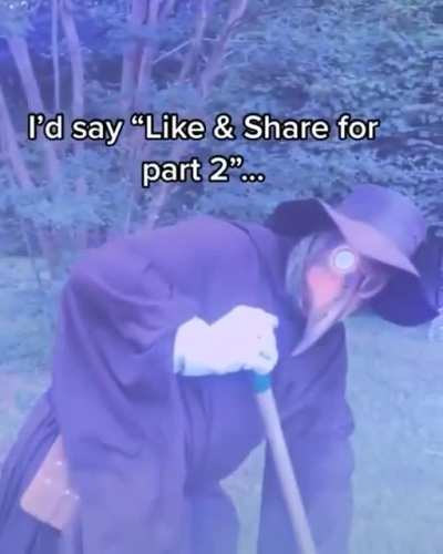 Unboxing with bob the necromancer