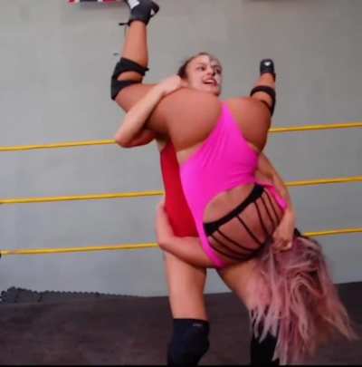 Thunder Rosa and Alex Gracia