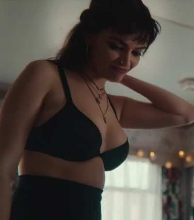 Emma Mackey