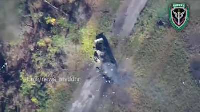 RU POV: The work of operators of anti-tank systems and UAVs of the OBTF DNR "Kaskad", Pavlovka (Maryinsky district).