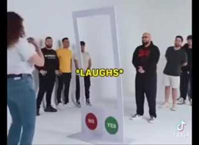 Jokes( ꈍᴗꈍ)