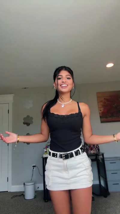 icl she&rsquo;s cute