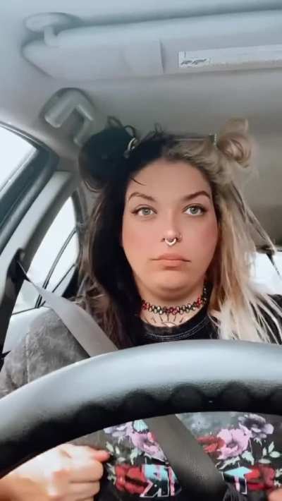 Omw home from work and wondered "Do guys on the Interstate like big titties too?"🤔
