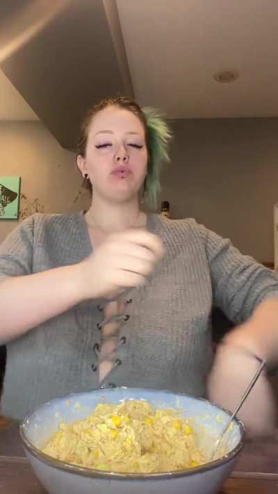 I just started my meal and I&rsquo;m burping like this