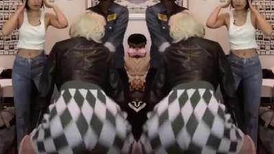 Little Edit i made of her throwin it back