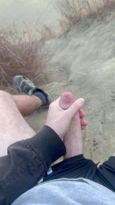 Cumming hard 