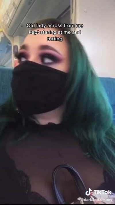 *HISSSS*