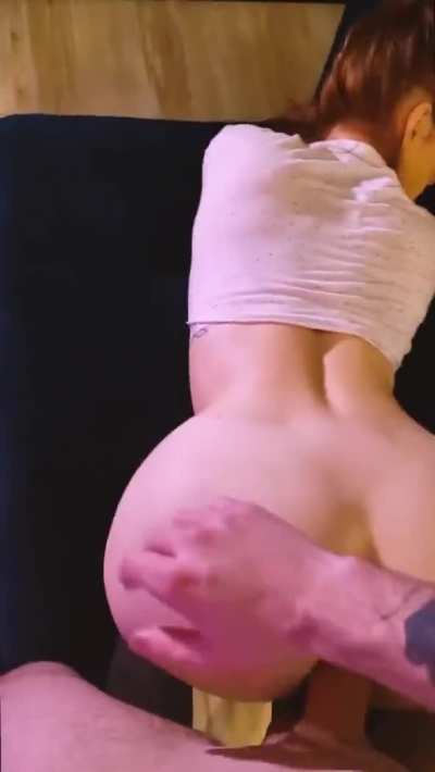 That&rsquo;s A Tiny Chick But A Juicy Ass