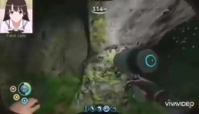 Dude with fear of the ocean plays subnautica