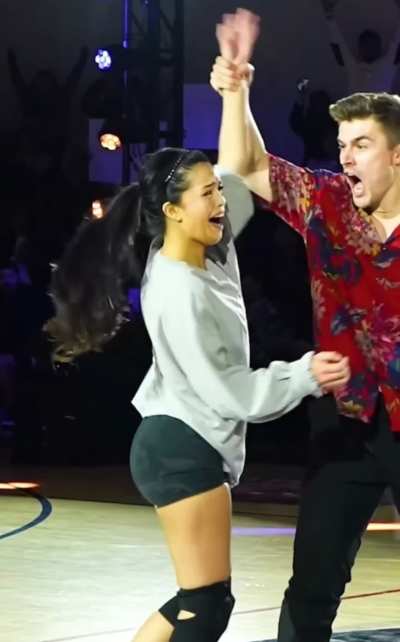 Rae dodgeball BTS