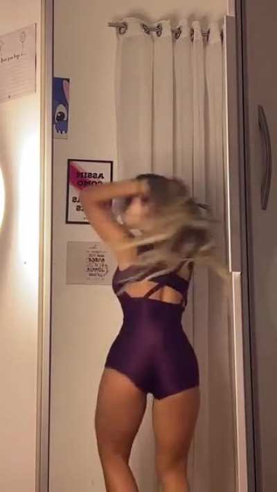 Nathalia Valente