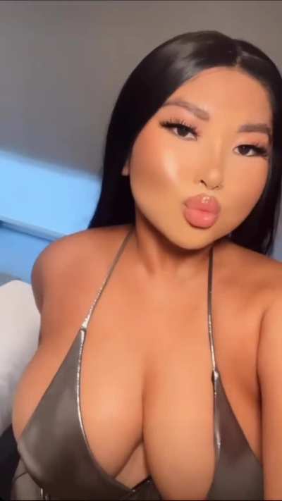 BIG ( . )( . )