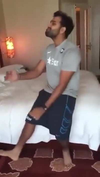 Hardik ko 3 chakke pad Gaye aur Mera bhi 100 ho gyi