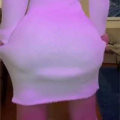 don&rsquo;t know her but dam