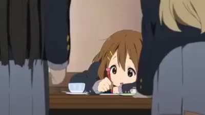 &Eacute; realmente raro ver 11 membros online ao mesmo tempo. enfim, desperdicem dois minutos de suas vidas altamente produtivas vendo isso;-;