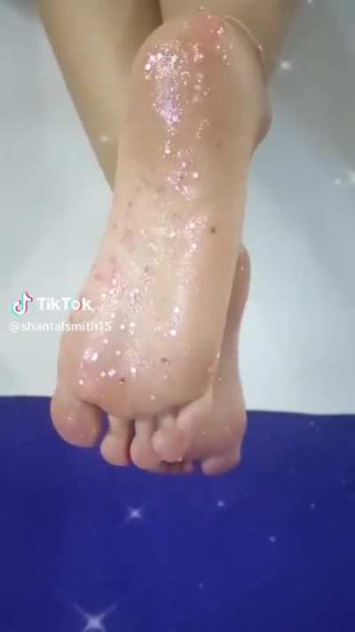 @shantalsmith15's Glittery Soles