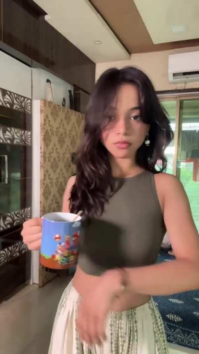 Muskan kariya navel hot 