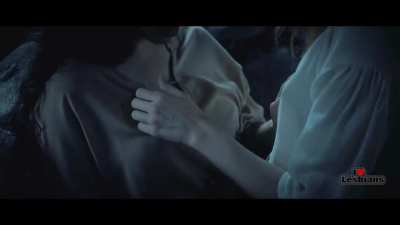 Kiana Madeira &amp;amp; Olivia Scott Welch (Fear Street Part 3: 1666) *REDUCED MUSIC*