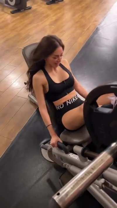 Kylie Verzosa