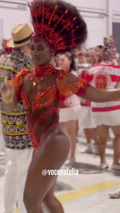 Erika Januza
