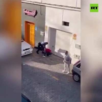 Cops assault people filming them during arrest&hellip; and are caught on film