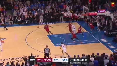 [Highlight] What a block by Caleb Martin!