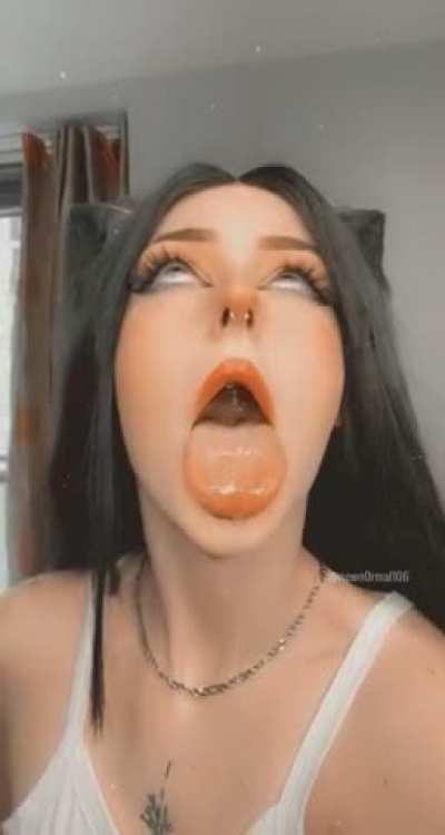 throat fuck me?😇