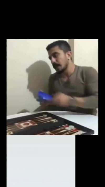 m&uuml;kemmel kesilmiş &ccedil;ığlık