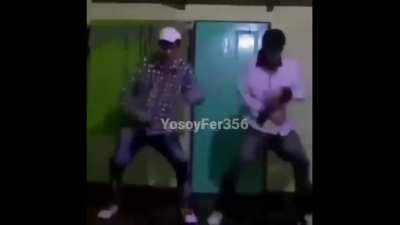 Queda con cualquier canci&oacute;n