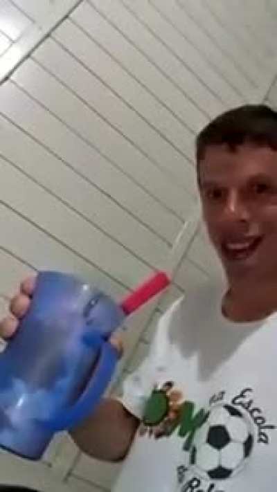 😋