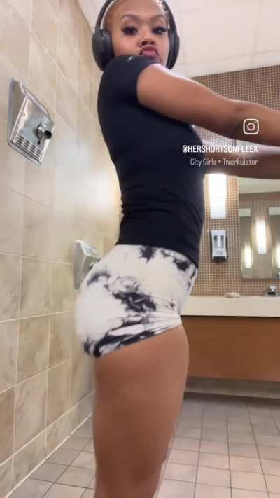 aylathegoddess