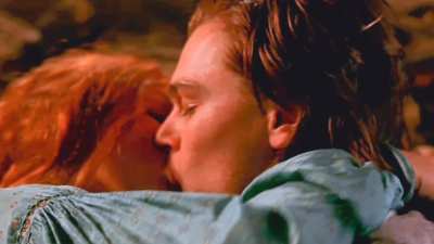 Cameron Diaz hot tongue kissing scenes in Gangs Of New York (2002)