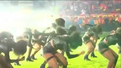 Beyonc&eacute; &amp;amp; Bruno Mars Crash the Pepsi Super Bowl 50 Halftime Show &bull; NFL