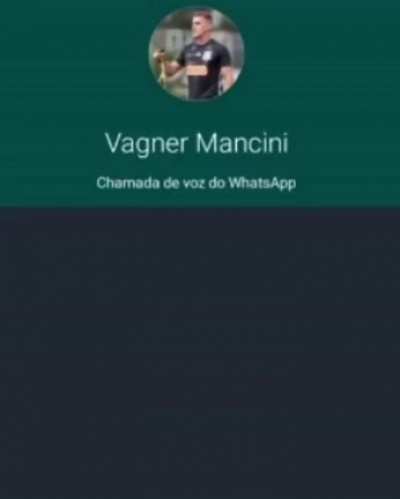 Alguem sabe o nome desta lid a mo&ccedil;a?