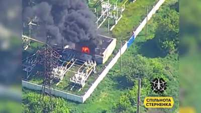 Electrical substation attacked and damaged by Ukrainian FPV drone in Kursk region. Published on 23/May/2024.